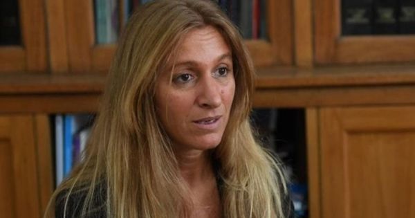 Ejes de comunicación (@ejesdecom) on Twitter photo Florencia Carignano: "Al Gobierno le da miedo la marcha de hoy"
La diputada de Unión por la Patria <a href="/florcarignanook/">Florencia Carignano</a> en diálogo con <a href="/jairostraccia/">Jairo Straccia</a> por <a href="/radioconvos899/">Radio Con Vos 89.9</a> respaldó la movilización en apoyo a Cristina Kirchner tras la confirmación de su condena por la Corte Suprema. Florencia Carignano: "Al Gobierno le da miedo la marcha de hoy"
La diputada de Unión por la Patria <a href="/florcarignanook/">Florencia Carignano</a> en diálogo con <a href="/jairostraccia/">Jairo Straccia</a> por <a href="/radioconvos899/">Radio Con Vos 89.9</a> respaldó la movilización en apoyo a Cristina Kirchner tras la confirmación de su condena por la Corte Suprema.