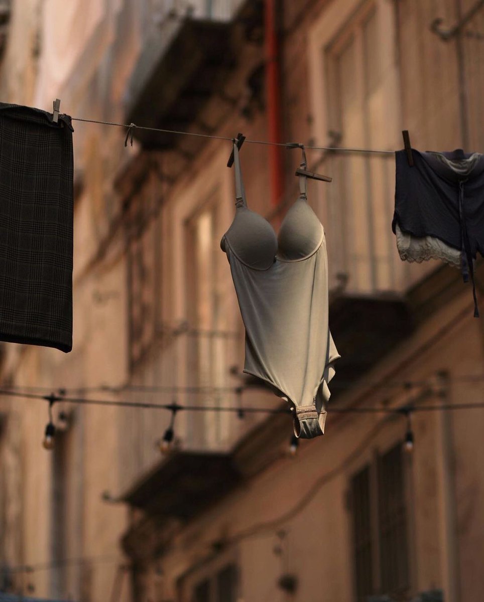 Clothes line poetry 
©Marco Guarnieri
#Napoli #Art
#streetphotography