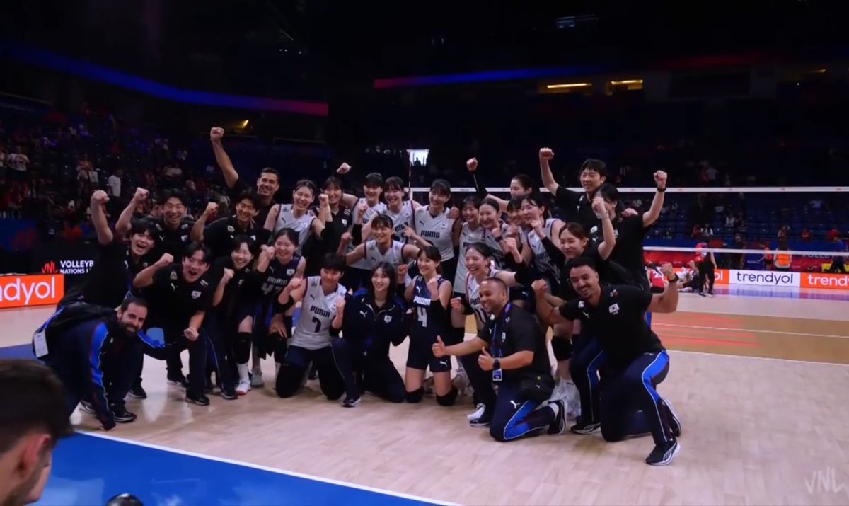 진득하게 버텨서 승리한거 너무 자랑스럽자너🇰🇷♥️