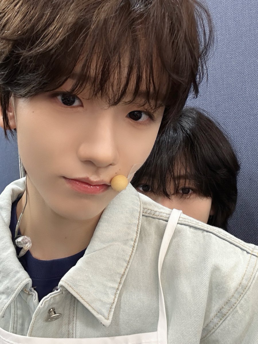 IDID_starship's tweet photo. [🌠] #박원빈_DID
여러분 안녕하세요! 원빈입니다!

세민이 너무 귀엽죠?ヽ(♡‿♡)ノ

세민이랑 가끔 간단한 게임을 하는데 맨날 제가 지고있어요..(세민이 맨날 이기고 나서 반응이에요>>>(๑˃ᴗ˂)ﻭ😝)ㅋㅋㅋㅋ

나중에 여러분과 같이 게임하고 싶네요!!😊

저랑 세민이는 여러분 생각만 하고 있답니다🥲
빨리 만났으면 좋겠어요..다시 만나는 그날까지! 우리 조금만 기다려요!

오늘도 좋은 하루 보내요!🩵◡🩶

#IDID #아이딧 #PARKWONBIN #박원빈