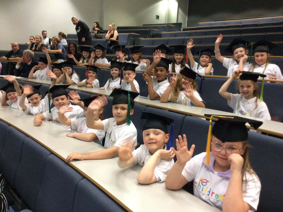 StBenedictYear2's tweet image. We were so proud when we graduated from Children’s University @SeftonCU