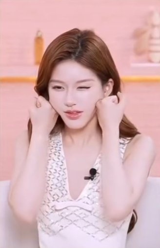 Baby Lusi 🌻💜 tweet media