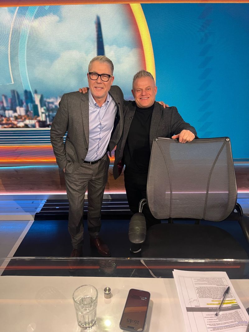 📺 Paul Shamplina is live on <a href="/TalkTV/">Talk</a> today at 15:30 with Ian Collins!

He’s talking about:
 🏠 Labour’s plan to house asylum seekers
 💷 Restoring mortgage tax relief
 🔧 Tenants doing their own repairs &amp; billing landlords

Tune in &amp; join the debate. #LandlordAction #TalkTV