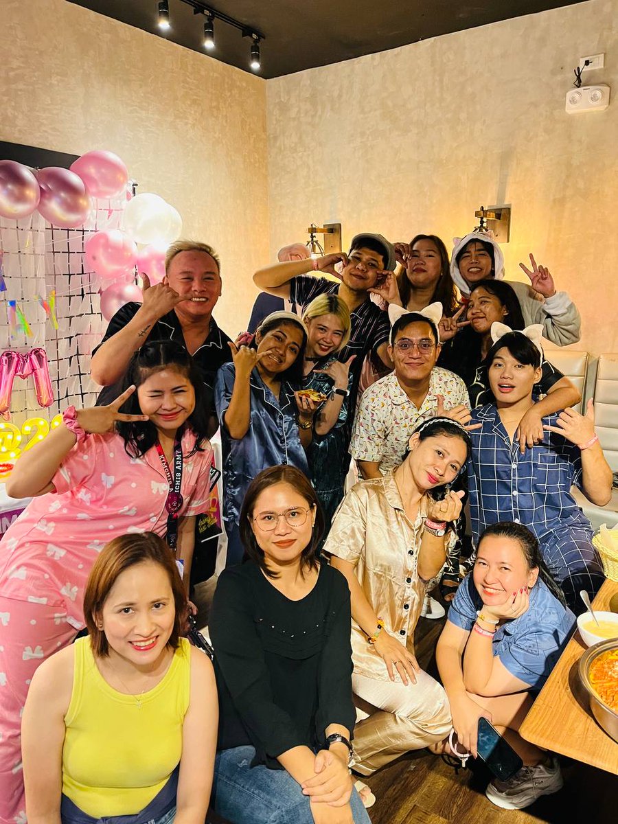 KAtrendsandup's tweet photo. Three years of KA: "A journey to remember!"

BIRTHDAY CSE 🫶

#CelebratingWithKA
#HORI7ON #호라이즌 
#HORI7ON_KIM
@HORI7ONofficial https://t.co/jqLEHOcnrM