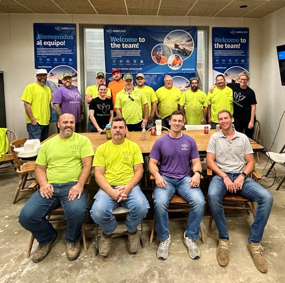 🥳 In honor of Waste and Recycling Workers Week, we want to thank our incredible drivers and processing facility staff for all their hard work! Our team’s dedication to recycling and passion for our planet is what makes Ripple Glass so special. 💜♻️