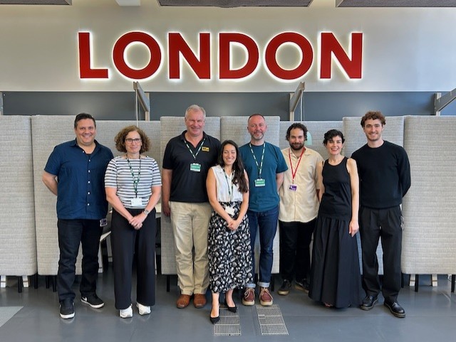 MadeSmarterUK (@madesmarteruk) on Twitter photo 📍 London, meet #MadeSmarter.
Last week, the North West team met with the new London partners to help shape the launch of Made Smarter London, bringing the benefits of digital adoption to even more UK manufacturers.
📢 Register your interest today: madesmarter.uk/start-your-dig… 📍 London, meet #MadeSmarter.
Last week, the North West team met with the new London partners to help shape the launch of Made Smarter London, bringing the benefits of digital adoption to even more UK manufacturers.
📢 Register your interest today: madesmarter.uk/start-your-dig…