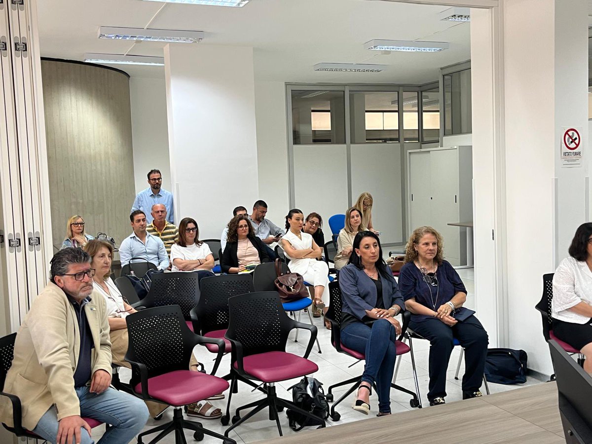 📚 #18giugno | Incontro all’#ITL #Brindisi sul nuovo #CCNL #cooperativesociali.

🗣️ #LuigiSpinzi, #SegretarioGenerale #CISL #TarantoBrindisi: “Appalti giusti nascono da modelli partecipativi. Serve #sostenibilitàsociale, rispetto dei #diritti e centralità del #lavoro.”

#USTCISL