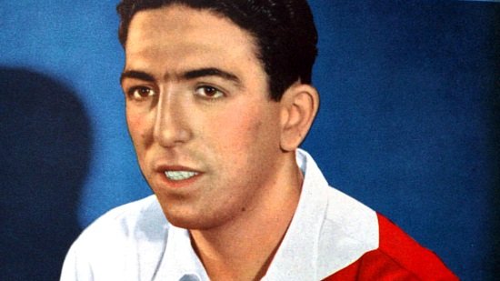 NicoFernandezBB's tweet image. 📅 Segunda tanda de #efemérides del 18/6 👇

⚡️ Primer clásico rosarino
👏 Debuts de #Labruna y "Patota" #Potente
🎂 Nació @patronbermudez
🏆 #Racing ganó la Supercopa
😇 Murió Ernesto #Grillo
😱 ¡Tremenda última fecha del torneo de Primera!

🔎 Mirá: bit.ly/35s63FS