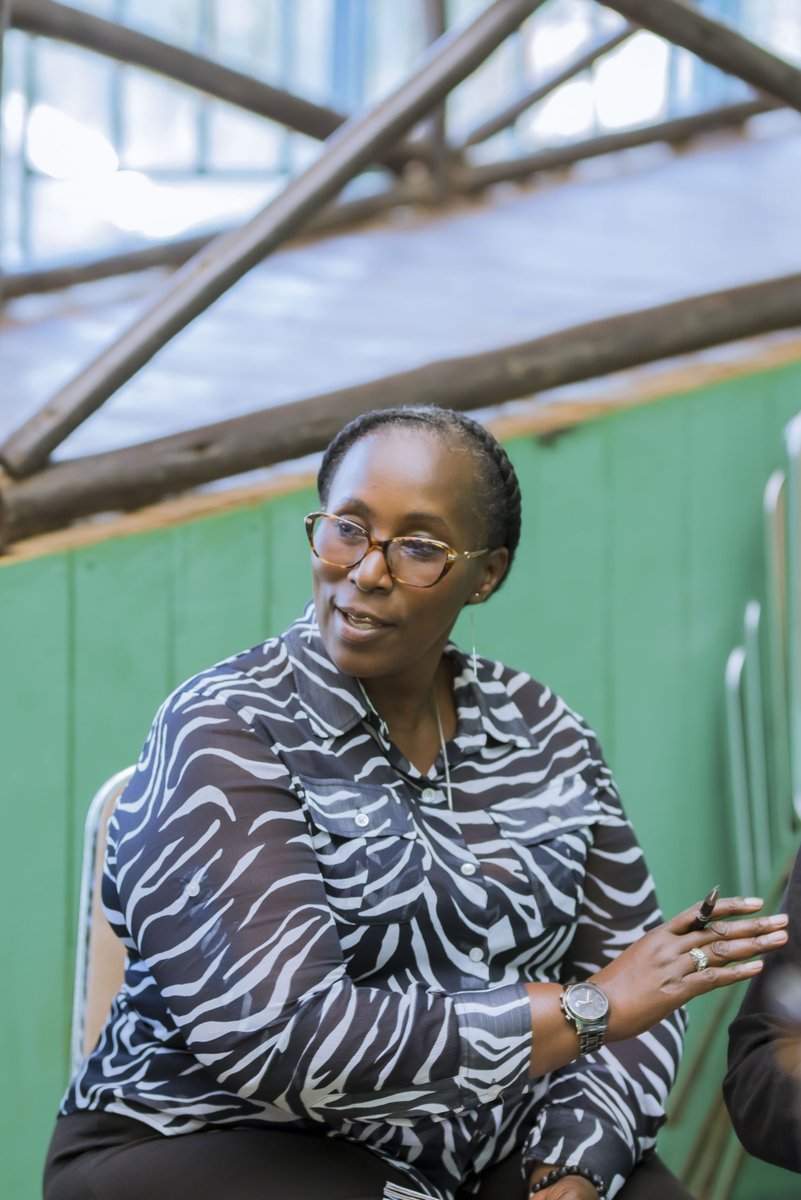 rwictchamber's tweet photo. !Refugees are resilient dreamers and doers.
Under the theme Solidarity with Refugees – Twifatanye n’impunzi mu ikoranabuhanga mu burezi, the @rwictchamber , in partnership with the @MastercardFdn , hosted the June edition of #EdiTech Mondays Rwanda on June 16, 2025, live from #Mahama Refugee Camp. The episode, held in commemoration of World Refugee Day, aimed to raise awareness of refugee experiences and advocate for greater inclusion in education through technology.
Join the movement. Invest in refugee-led solutions today.
#EdTechMondays
#Youngafricahworks
#SolidarityWithRefugees #EducationForAll