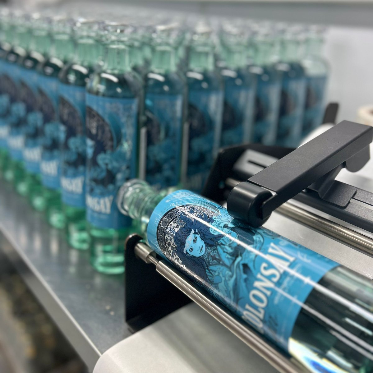 Bottling day at Colonsay Distillery is always something special. 🌿 

Each small batch of our award-winning Colonsay Gin is hand-bottled with care right here on the remote island that inspires every drop.