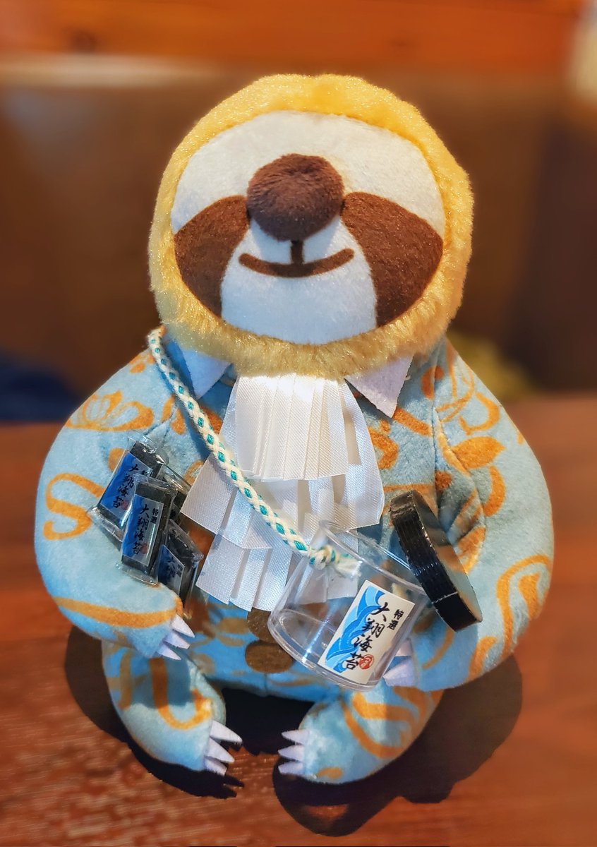 友<a href="/banainu3/">バナナいぬ🍌</a> のおうちにやってきたレイジーくん(⁠♡⁠ω⁠♡⁠ ⁠)⁠ ⁠なんてオシャレで可愛いんだ(⁠♡⁠ω⁠♡⁠ ⁠)⁠ ⁠
海苔が好物ということで、いつでも食べれるように海苔バケットと海苔をプレゼント🎁これからよろしくね！
#レイジーくん 
#前田大翔