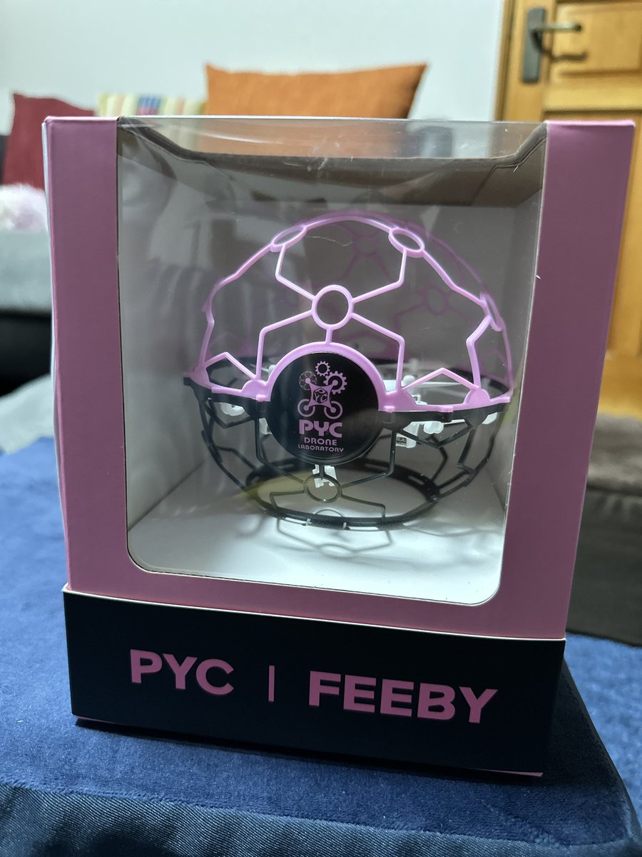 stepuptoybox's tweet image. 帰宅したら届いてました😌
子供さんでも安全かなと思い購入した、
「FEEBY」😍
休みの日に飛ばしてみます🎵

#PYC
#FEEBY