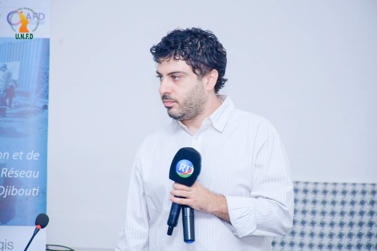 Campagne de sensibilisation du projet PERRAD – Atelier Quartier 7 bis

📍 Lieu : Siège de l’UNFD
📅 Date : 17 juin 2025

Ce mardi 17 juin 2025, l’Union Nationale des Femmes Djiboutiennes (UNFD) a accueilli dans ses locaux le troisième atelier de la campagne de sensibilisation du