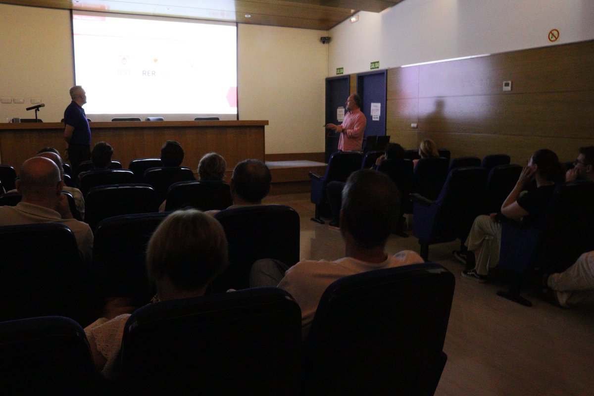 Así fue nuestra visita al <a href="/IBV_CSIC/">IBV-CSIC</a>. Un placer haberos visitado, ¡gracias por la oportunidad!🧪🌐