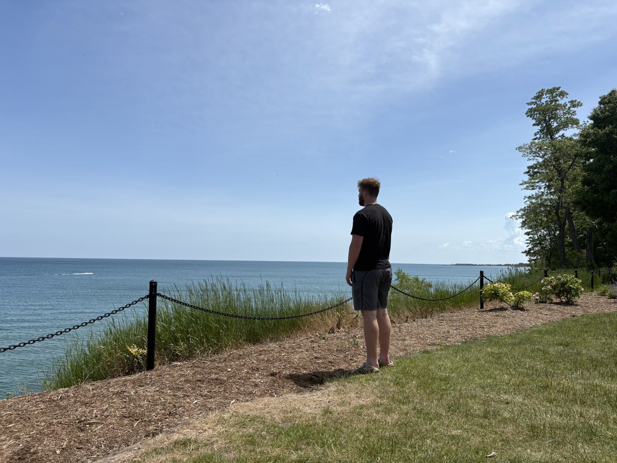 mickcasto's tweet image. Thanks @CoachPopino for showing my family around campus and taking time to talk to me. @Firebirds_FB is a special place. It was great to be on campus again.