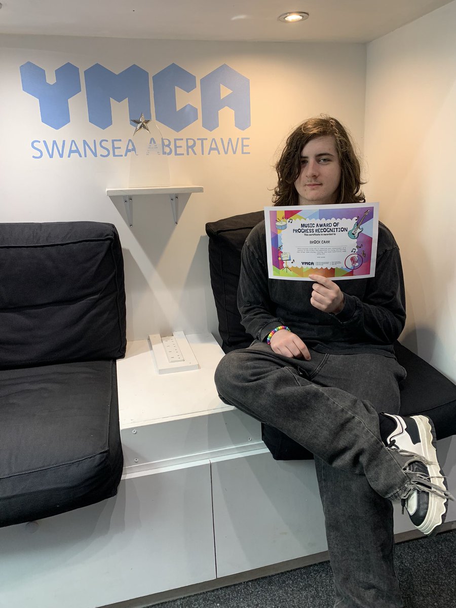 Gergo Daroczi (@gergo_ymca) on Twitter photo At <a href="/YMCASwansea/">YMCA Swansea</a> we recognise the progress #youngpeople make. Well done for your consistency and dedication! 🙌🏻😎 #youthwork #youthworkwales #youthworkchangeslives #youngpeoplematter #musicformentalhealth At <a href="/YMCASwansea/">YMCA Swansea</a> we recognise the progress #youngpeople make. Well done for your consistency and dedication! 🙌🏻😎 #youthwork #youthworkwales #youthworkchangeslives #youngpeoplematter #musicformentalhealth