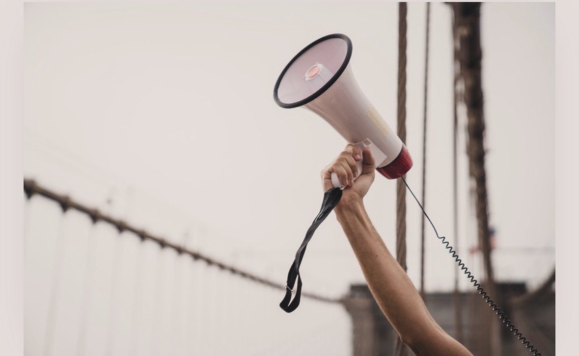 Want to help shape the next year of Allergy Academy events? Fill out our short survey now: kclbs.eu.qualtrics.com/jfe/form/SV_3e… #allergy #HaveYourSay #medicaleducation #CPD #allergyeducation