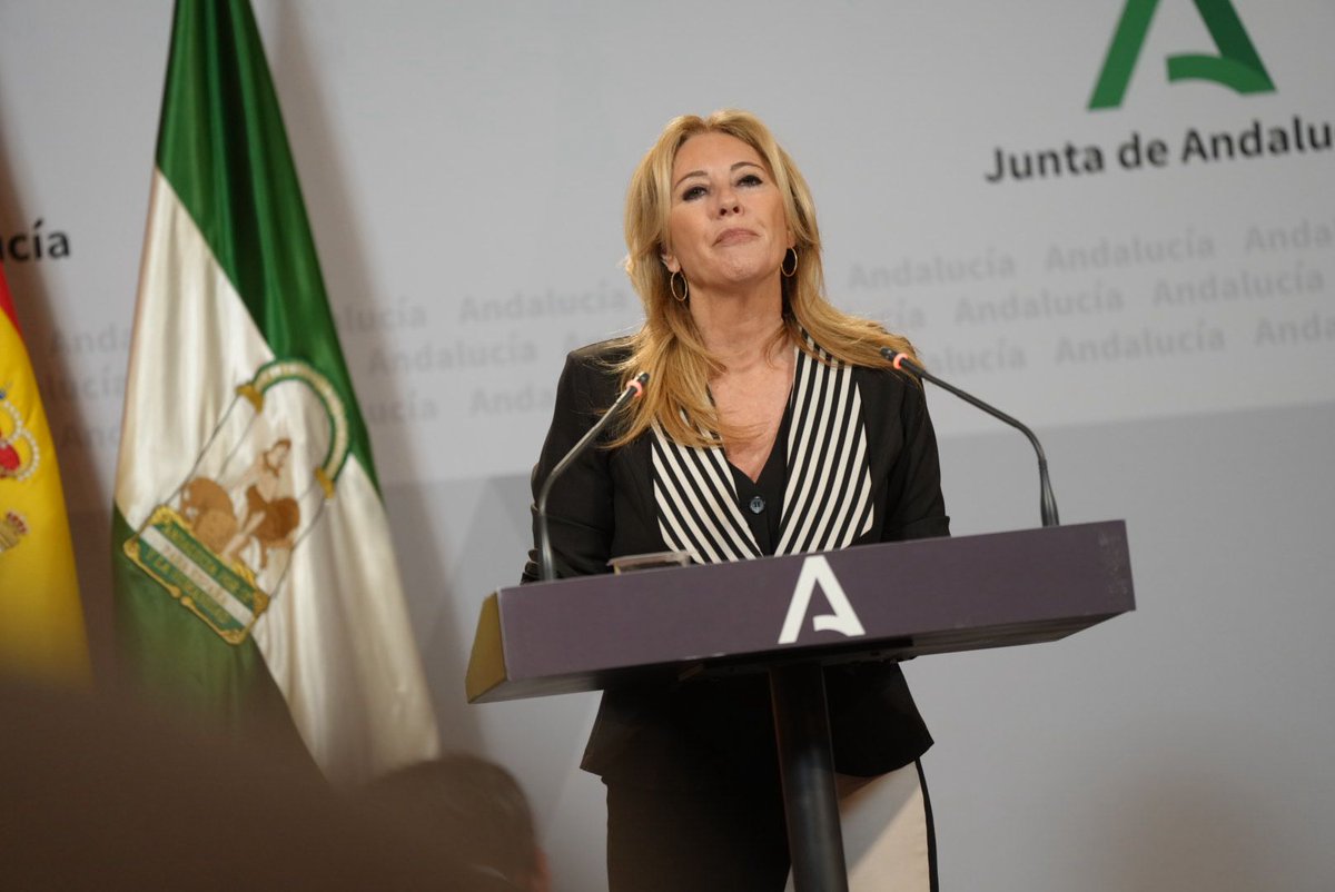 Junta de Andalucía (@andaluciajunta) on Twitter photo 🔊<a href="/CarolinaEspanaR/">Carolina España</a>: Ayudas por valor de 1,7 millones de euros para fomentar la conciliación de la vida laboral y familiar en dos líneas de ayudas.
➢ Planes de igualdad que tienen una plantilla de entre 10 y 49 trabajadores.
➢ Medidas por parte de los ayuntamientos. 🔊<a href="/CarolinaEspanaR/">Carolina España</a>: Ayudas por valor de 1,7 millones de euros para fomentar la conciliación de la vida laboral y familiar en dos líneas de ayudas.
➢ Planes de igualdad que tienen una plantilla de entre 10 y 49 trabajadores.
➢ Medidas por parte de los ayuntamientos.