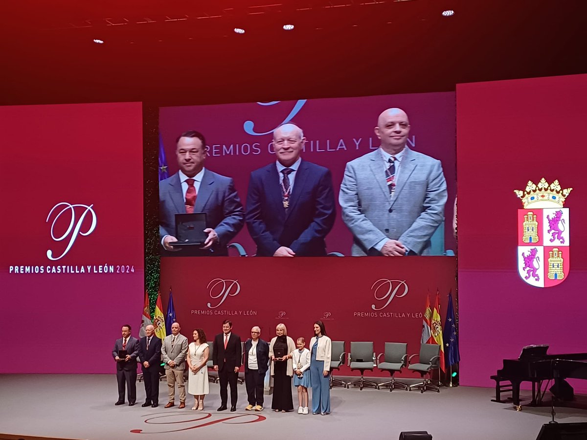 Caritas Autonómica Castilla y León (@caritascyl) on Twitter photo 🔴 Hoy estamos presentes en los #PremiosCyL 2024.
❤️ Muchas gracias a la <a href="/jcyl/">Junta de Castilla y León</a> por su invitación. Y enhorabuena a todos los premiados. 🔴 Hoy estamos presentes en los #PremiosCyL 2024.
❤️ Muchas gracias a la <a href="/jcyl/">Junta de Castilla y León</a> por su invitación. Y enhorabuena a todos los premiados.
