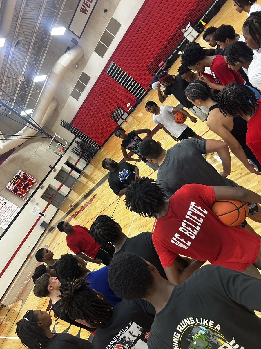 JHHS Running Jags ๐พ (@runningjags) on Twitter photo Thank you <a href="/CoachFreddyp5/">fredrick parker sr</a> and <a href="/OLLUMENBBALL/">OLLU MEN'S Basketball</a> for coming and speaking to our guys yesterday! <a href="/mesquiteisdATH/">Mesquite ISD Athletics</a> <a href="/HornJags/">Horn High School</a> #DeserveVictory Thank you <a href="/CoachFreddyp5/">fredrick parker sr</a> and <a href="/OLLUMENBBALL/">OLLU MEN'S Basketball</a> for coming and speaking to our guys yesterday! <a href="/mesquiteisdATH/">Mesquite ISD Athletics</a> <a href="/HornJags/">Horn High School</a> #DeserveVictory