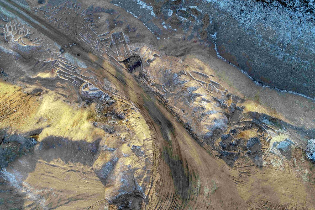 South Africa’s coal mines face growing pressure for responsible closure. In-pit disposal offers a sustainable, cost-saving alternative to surface discard. Planning early is key. 🌍 Read how WSP is leading the way: eu1.hubs.ly/H0l4NFV0
#MiningIndaba #Sustainability #Mining