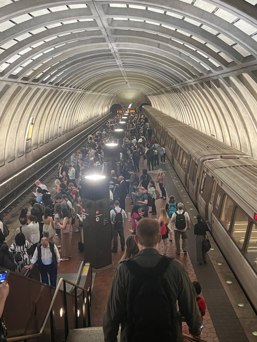 More people waiting at the Cleveland Park metro than actually live in the neighborhood this morning. An absolute disaster of a week for the Red Line, <a href="/wmata/">Metro Forward</a>. And it’s only Wednesday!