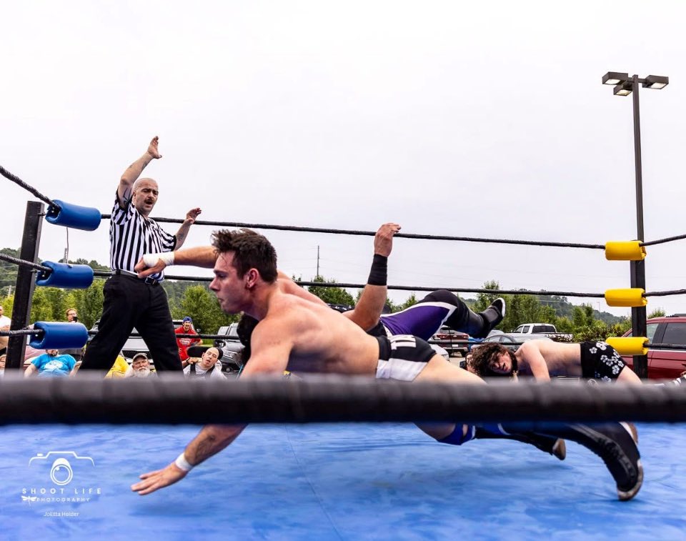 Keegan Taylor (@thekeegantaylor) on Twitter photo Drop Dead 😵
Photo creds- <a href="/mtnsearchgirl/">JoEtta Newman-Holder</a>
#wwe #aew #ringofhonor #nwa #njpw #ddtpro #mlw #tna #indywrestling #indywrestler #prowrestling #prowrestler #acw #keegantaylor #thatdawg Drop Dead 😵
Photo creds- <a href="/mtnsearchgirl/">JoEtta Newman-Holder</a>
#wwe #aew #ringofhonor #nwa #njpw #ddtpro #mlw #tna #indywrestling #indywrestler #prowrestling #prowrestler #acw #keegantaylor #thatdawg