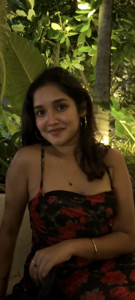 i_facelove's tweet photo. Anikha Surendran 🤤😋 https://t.co/Q2IwOSMRV5