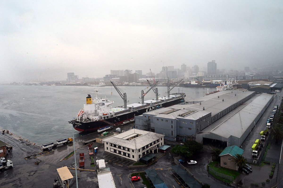 SAgovnews's tweet image. With the climate change challenge gaining momentum around the world, South Africa, like other countries is taking steps to mitigate the effects of climate change and pollution.
tinyurl.com/4dn8pbxn
#GovZAUpdates
#EnvironmentMonth