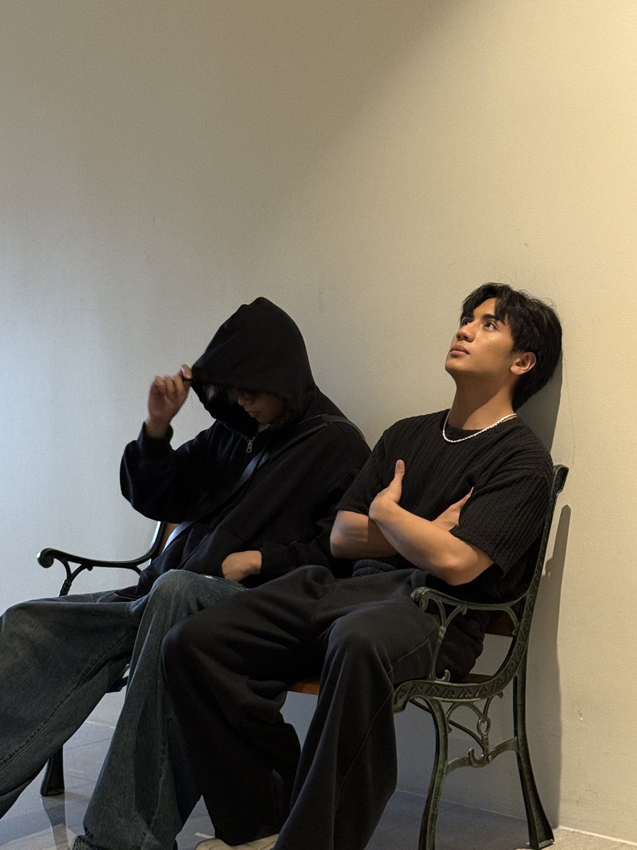 GY (@gyowboi) on Twitter photo 