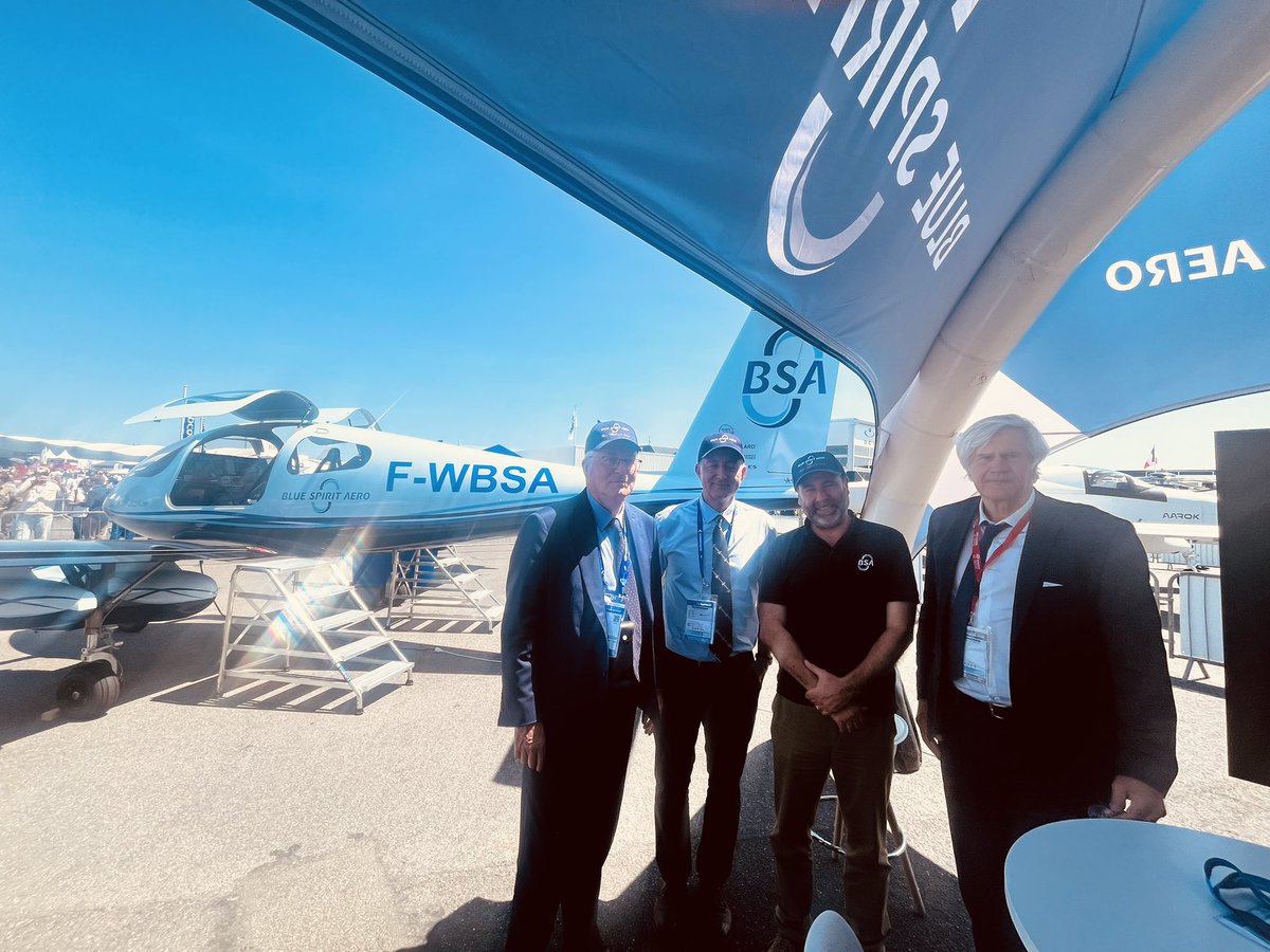 Stéphane Le Foll (@slefoll) on Twitter photo Philippe Perrin astronaute et écrivain croit en ce beau projet d’un avion hydrogène ✈️ Blue Spirit Aero <a href="/thalesgroup/">Thales Group</a> #SIAE2025
Le Mans terre d’innovations
Merci à lui pour ce soutien et sa confiance. Philippe Perrin astronaute et écrivain croit en ce beau projet d’un avion hydrogène ✈️ Blue Spirit Aero <a href="/thalesgroup/">Thales Group</a> #SIAE2025
Le Mans terre d’innovations
Merci à lui pour ce soutien et sa confiance.