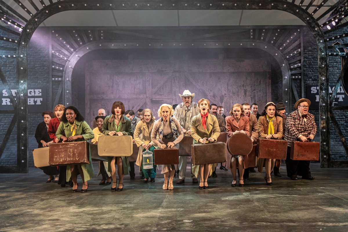 Kilworth House Theatre tweet media