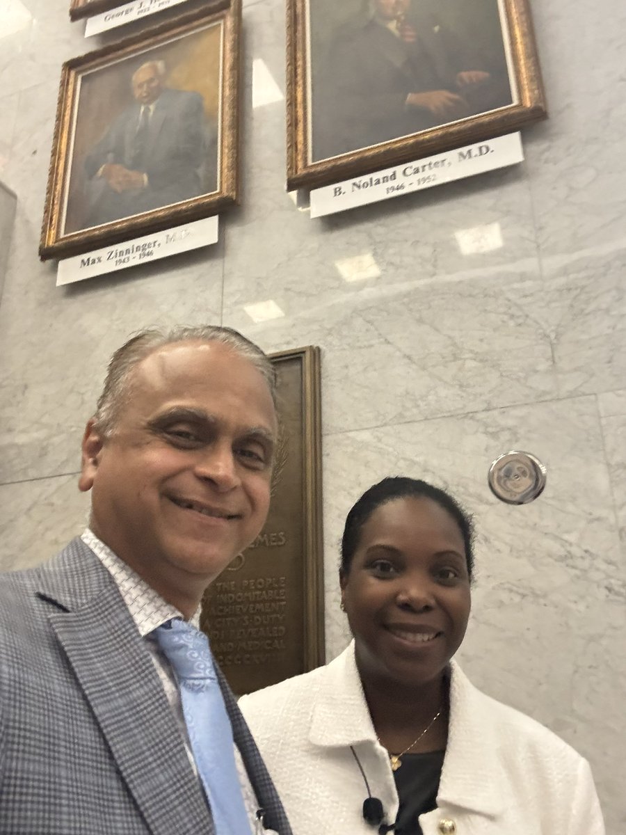 Syed A. Ahmad (@syedaahmad5) on Twitter photo So awesome to have <a href="/DrCNClarke/">Callisia Clarke MD</a> back home to be the Fischer Visiting Professor. So proud of all her success. <a href="/cincysurgery/">UC General Surgery Residents</a> <a href="/CincyMedicine/">Cincinnati Medicine</a> <a href="/UCincySurg/">UC General Surgery</a> <a href="/SocietyofBAS/">Society of Black Academic Surgeons</a> <a href="/JBMatthews/">Jeff Matthews MD</a> So awesome to have <a href="/DrCNClarke/">Callisia Clarke MD</a> back home to be the Fischer Visiting Professor. So proud of all her success. <a href="/cincysurgery/">UC General Surgery Residents</a> <a href="/CincyMedicine/">Cincinnati Medicine</a> <a href="/UCincySurg/">UC General Surgery</a> <a href="/SocietyofBAS/">Society of Black Academic Surgeons</a> <a href="/JBMatthews/">Jeff Matthews MD</a>