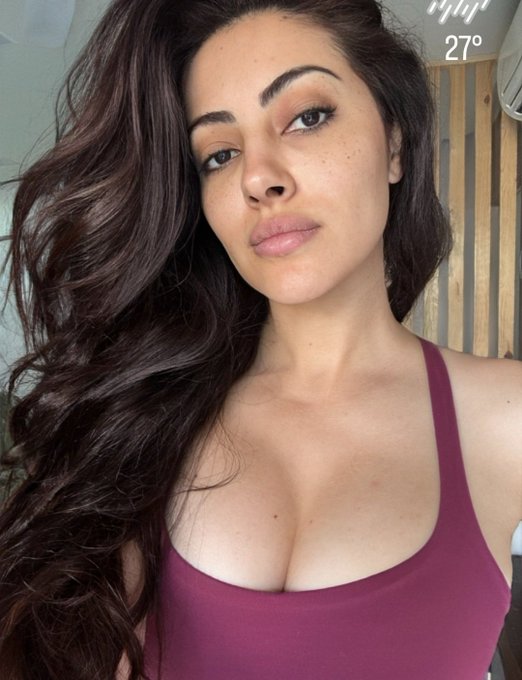 GtuieCfXgAAwXlP?format=jpg&name=small