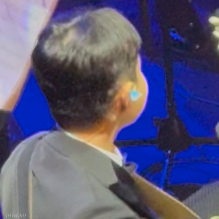 누나들 누나들
제발 김재환 볼라인 좀 봐줘봐
진짜 ㅠ..어캄….개커염지시다ㅠ-ㅠ
#김재환