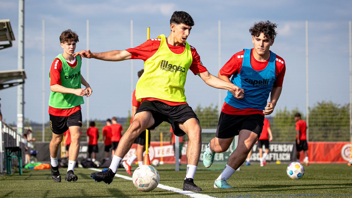 𝐅𝐢𝐧𝐚𝐥-𝐅𝐢𝐞𝐛𝐞𝐫 𝐬𝐭𝐞𝐢𝐠𝐭! 📈 Unsere U17 trifft am Donnerstag (19. Juni, 12 Uhr) im Finale des Hessenpokals auf den Nachwuchs von Eintracht Frankfurt. 🏆

Zum Vorbericht 👉 t1p.de/U17-Hessenpoka…

#svww #dasWvereint