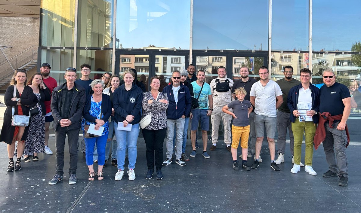 PROMAN (@proman_interim) on Twitter photo Le PROMAN Culture Tour fait escale à Dunkerque 🎭
Soirée magique avec Messmer pour nos intérimaires et leurs familles… un moment convivial et hypnotique !
#PROMAN #Dunkerque #Messmer Le PROMAN Culture Tour fait escale à Dunkerque 🎭
Soirée magique avec Messmer pour nos intérimaires et leurs familles… un moment convivial et hypnotique !
#PROMAN #Dunkerque #Messmer