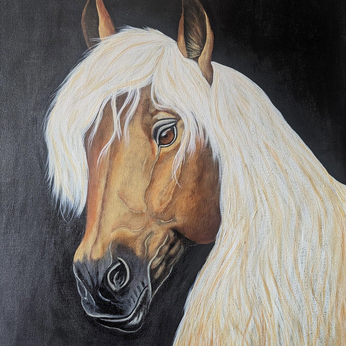 The leafy street transforms into a vibrant outdoor gallery, with railings lined with original artwork; paintings, prints, photography and more just waiting to be discovered. urbanart.co.uk/summer-in-the-… #HerneHill #Brixton