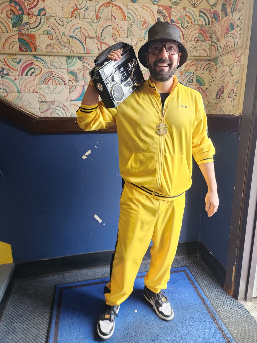 Jessica Quintana (@msquintana0) on Twitter photo DJ Nicky Nat wishes everyone a happy last day of school & enjoyable summer 😎😎😎😎 #DJNickyNat #Summer #LastDayofSchool #HelloSummer #180Days <a href="/WeAreHTSD/">WeAreHTSD</a> <a href="/GreenwoodPTA1/">Greenwood PTA HTSD</a> <a href="/HTSD_Greenwood/">Greenwood Elementary School</a> DJ Nicky Nat wishes everyone a happy last day of school & enjoyable summer 😎😎😎😎 #DJNickyNat #Summer #LastDayofSchool #HelloSummer #180Days <a href="/WeAreHTSD/">WeAreHTSD</a> <a href="/GreenwoodPTA1/">Greenwood PTA HTSD</a> <a href="/HTSD_Greenwood/">Greenwood Elementary School</a>