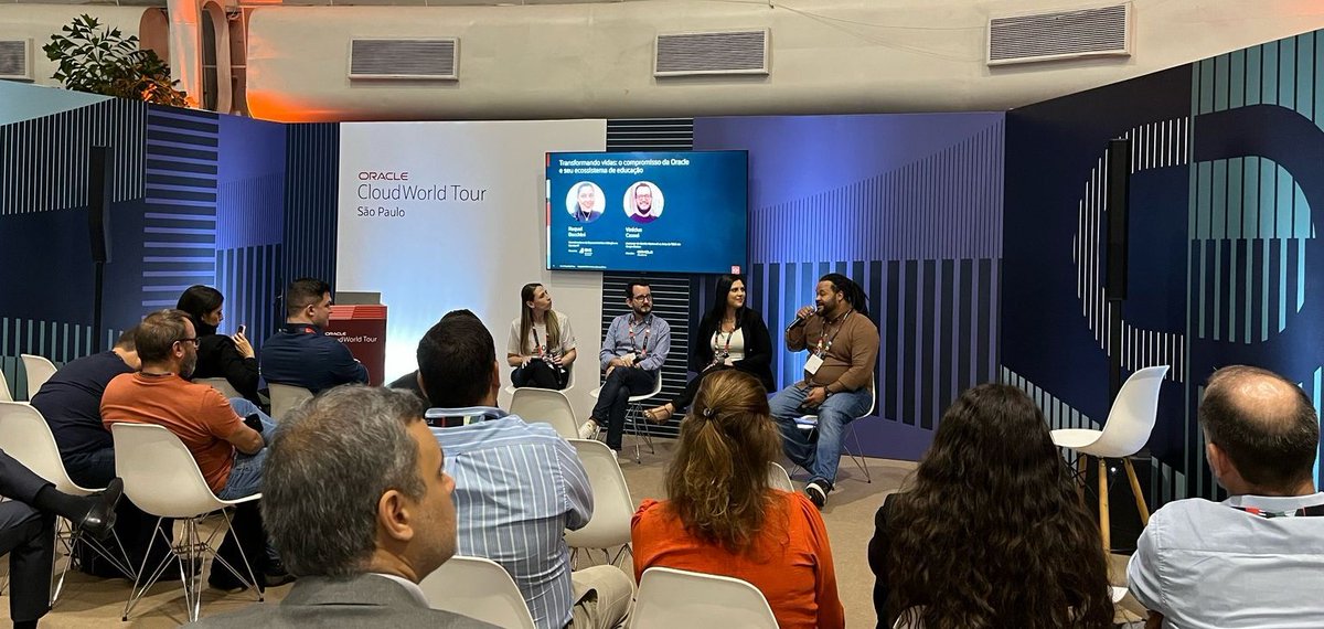 OracleAcademy's tweet image. @OracleAcademy staff participated in the @Oracle #CloudWorld tour in #Mexico and #Brazil, showcasing how #technology and #education come together to drive transformation, and discussing the future of #AI, #cloud, and intelligent business solutions. @OracleCloud #multicloud
Read >…