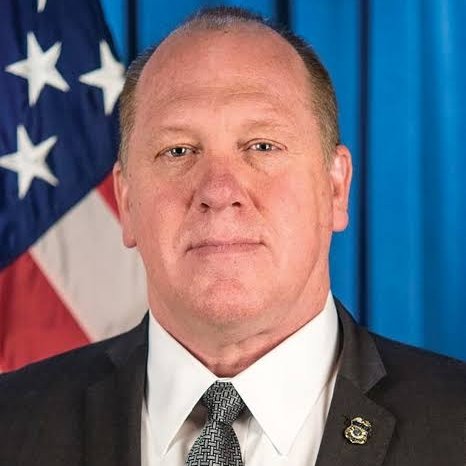 🚨 BE HONEST:

DO YOU SUPPORT TOM HOMAN ARRESTING DEMOCRAT MAYORS WHO BLOCK DEPORTATIONS?  

YES or NO?