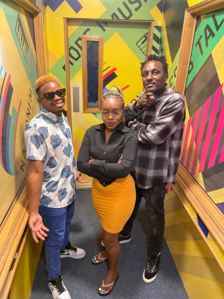Nation FM (@nationfmke) on Twitter photo It's #RideNVybeOnNationFM WCW edition with <a href="/Harry_Araka/">Potter🍁 👽</a>, The Dutchess of Bosongo <a href="/nyandukonyabuto/">Nyanduko Nyabuto</a> & <a href="/DjGazaking/">#GazakingEffect</a> on the decks till 8 PM.
Where are you tuned in from?
Sema nasi
#NationFM It's #RideNVybeOnNationFM WCW edition with <a href="/Harry_Araka/">Potter🍁 👽</a>, The Dutchess of Bosongo <a href="/nyandukonyabuto/">Nyanduko Nyabuto</a> & <a href="/DjGazaking/">#GazakingEffect</a> on the decks till 8 PM.
Where are you tuned in from?
Sema nasi
#NationFM