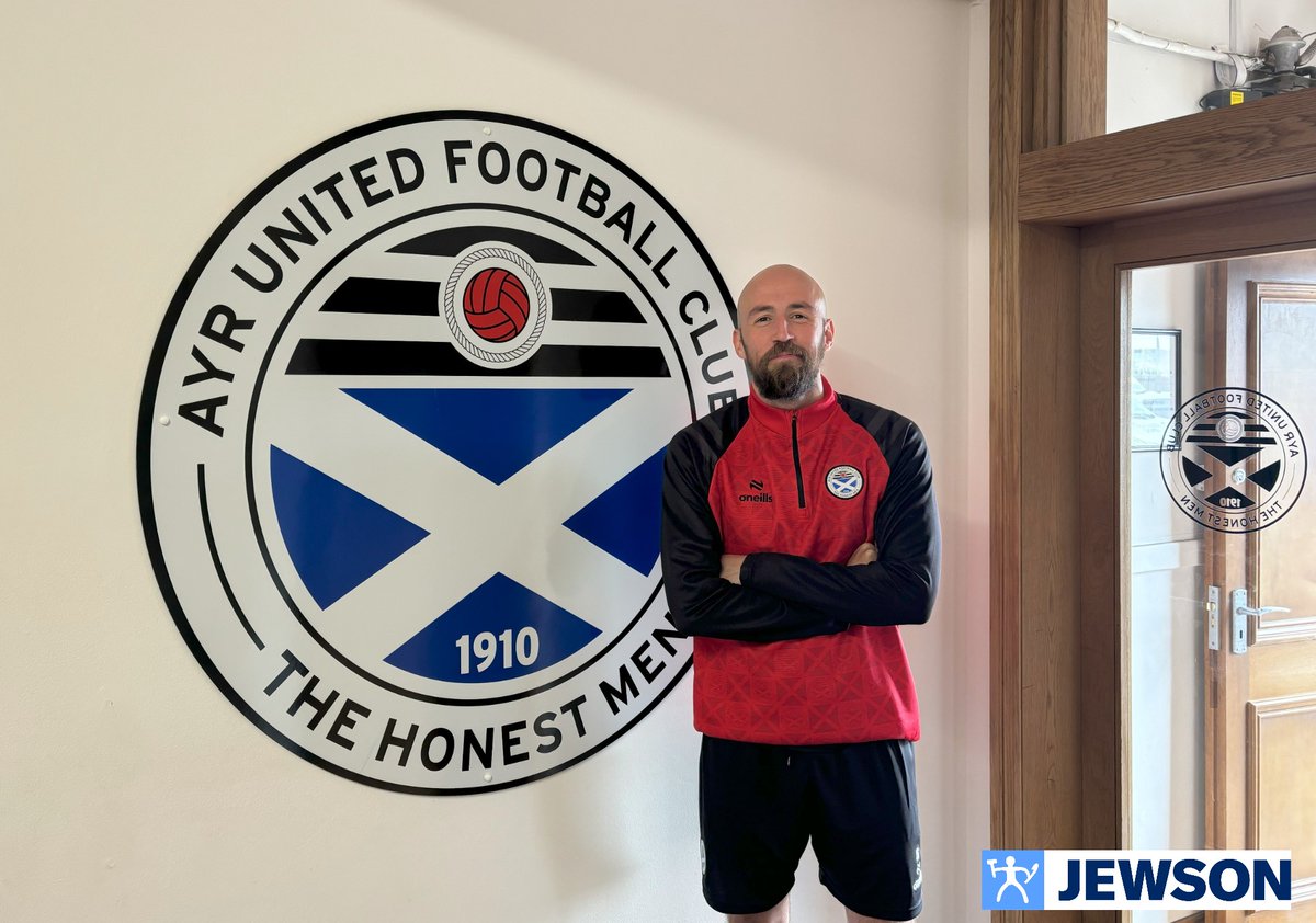 Bannigan is an Honest Man agin!

✍🏻 The Club are delighted to announce the signing of midfielder, Stuart Bannigan on a deal until June 2026, subject to SFA approval.

The 32-year-old played over 400 games for Partick Thistle as well as a 6-month loan deal at Somerset Park during