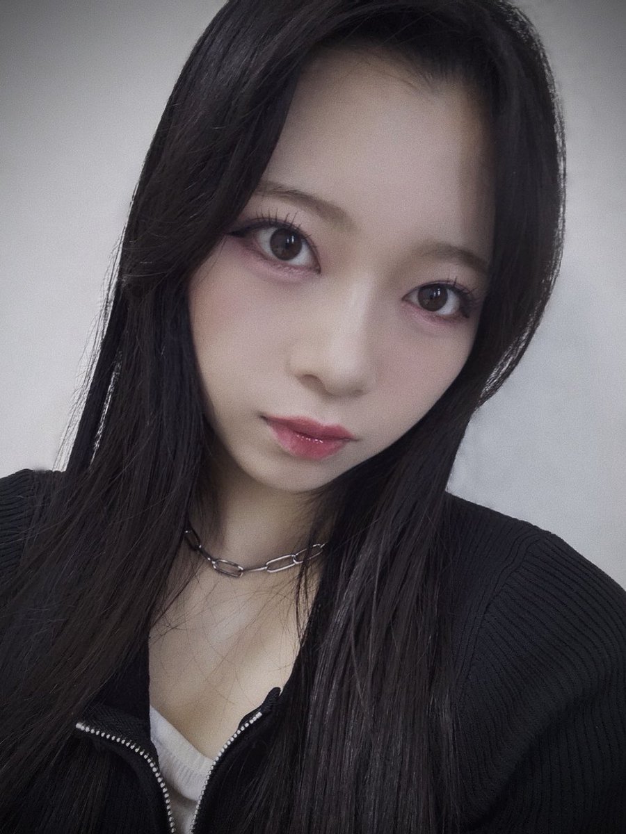 ち*ゃ様 村山結香 生写真 直筆コンプ その先はイグザルト Post by 村山 結香 on X: 🖤⛓️