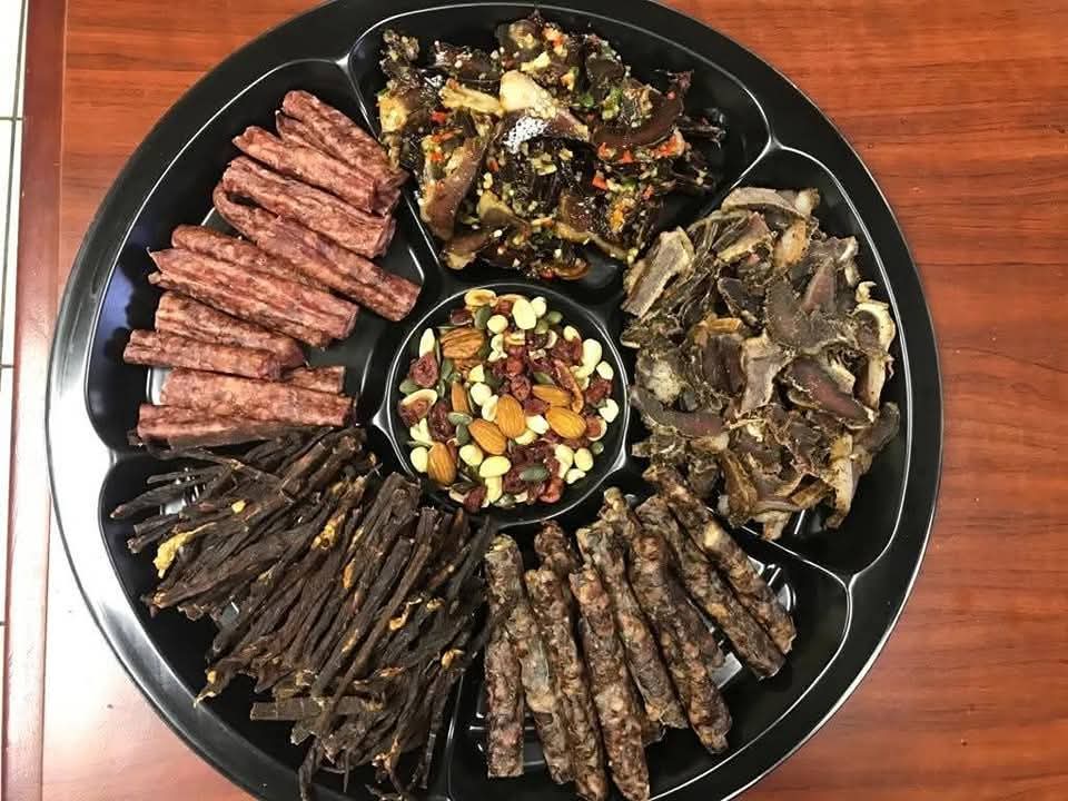 Meet Lemohang Moleleki founder of Faith bites biltong. She's around Bloemfontein,  Free State. 

☎️ : 084 997 7892