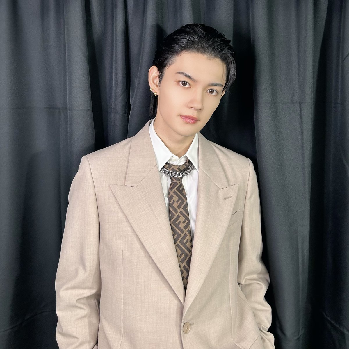 M!LK 佐野勇斗セット グッズ情報】M!LK「佐野勇斗 25th BIRTHDAY GOODS」の販売が決定！ | M!