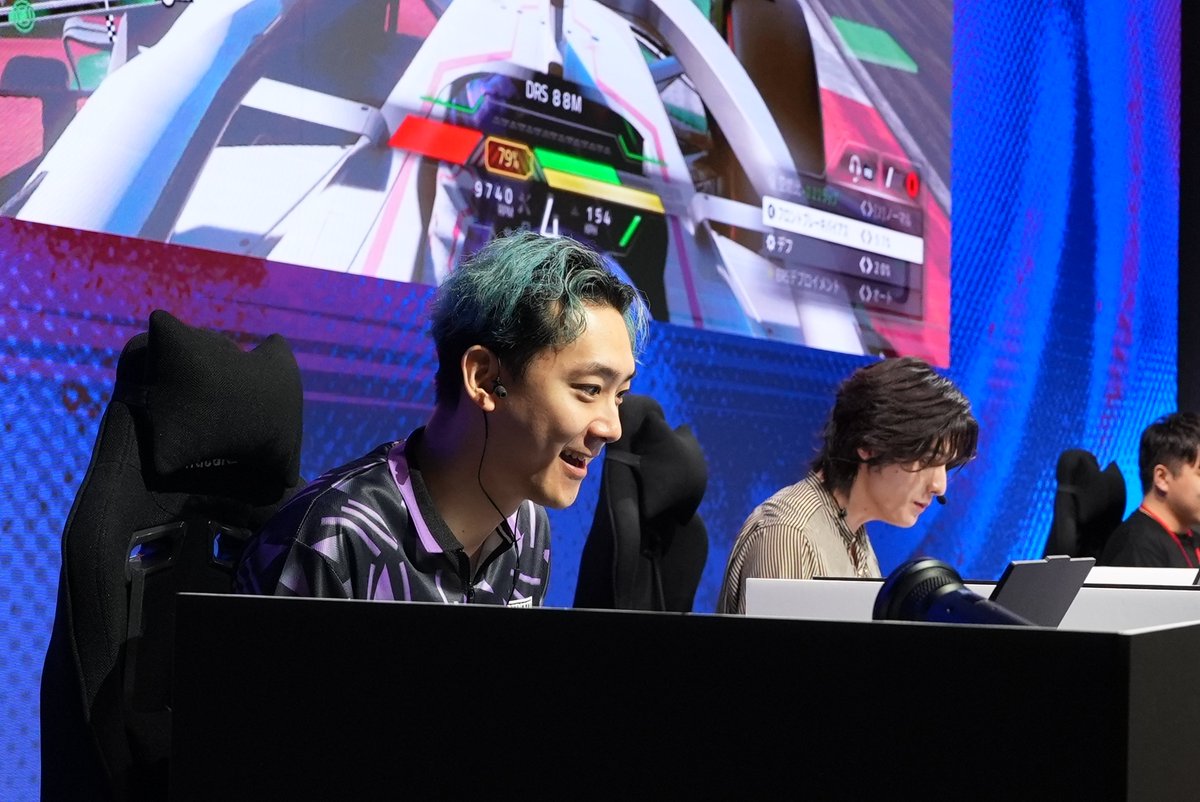 Captain_Shota's tweet image. LenovoLegionの新製品発表会にご招待いただきました！
ノートPCの没入感がレベチ...(結構ガチで)
新世代を感じてきた。もう未来は今ですね。
スタンミさんはとてもかっこよかったです！
#LenovoLegion #IntelCoreUltra #xboxgamepass
@IntelGaming
@Lenovo
#PR