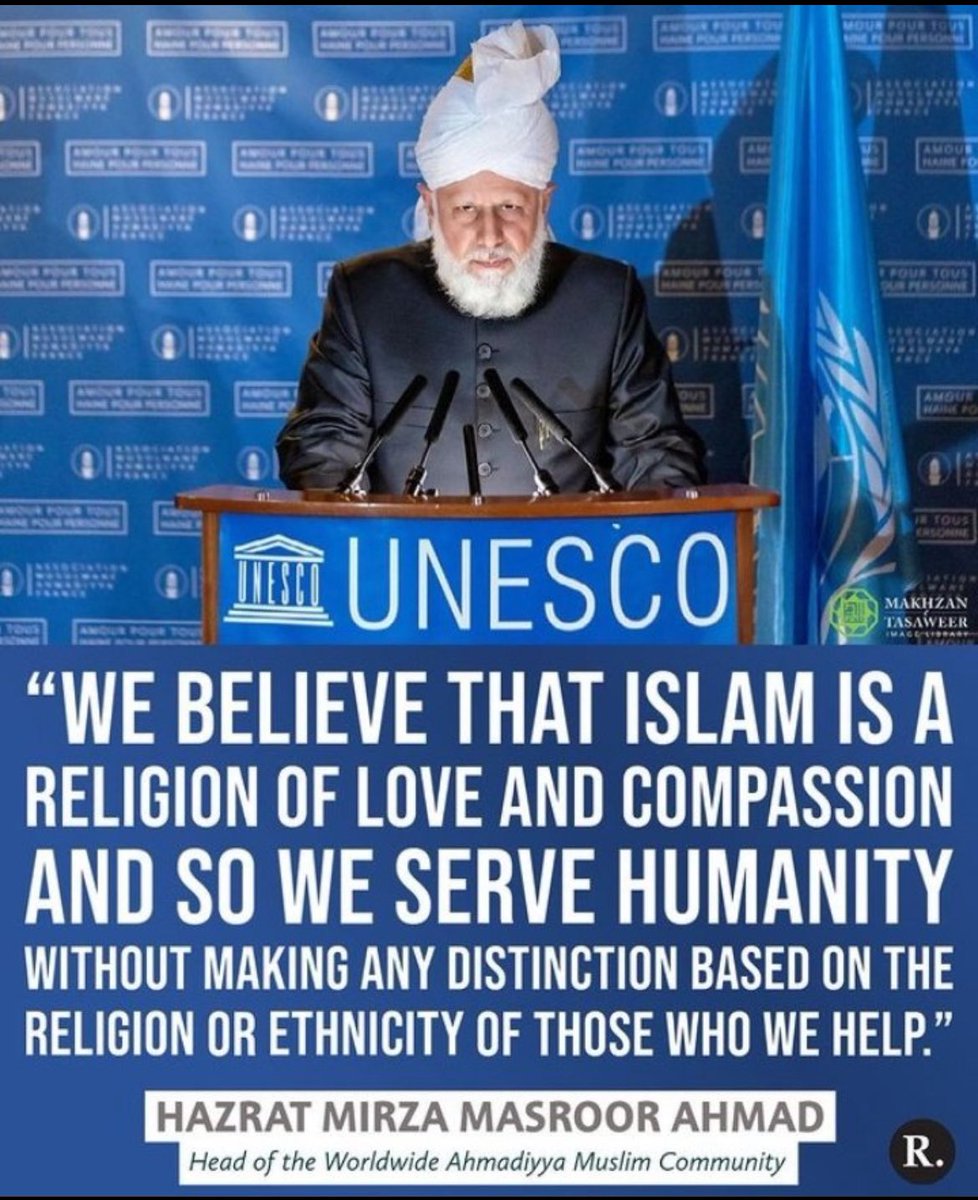 FarrukhAwanA's tweet image. “Islam is love. Islam is service.
No barriers of faith or race—just pure humanity.”
A timeless message from Hazrat Mirza Masroor Ahmad at UNESCO. 🌍❤️
#ServeHumanity #IslamMeansPeace #Ahmadiyya #UNESCO #LoveForAllHatredForNone”