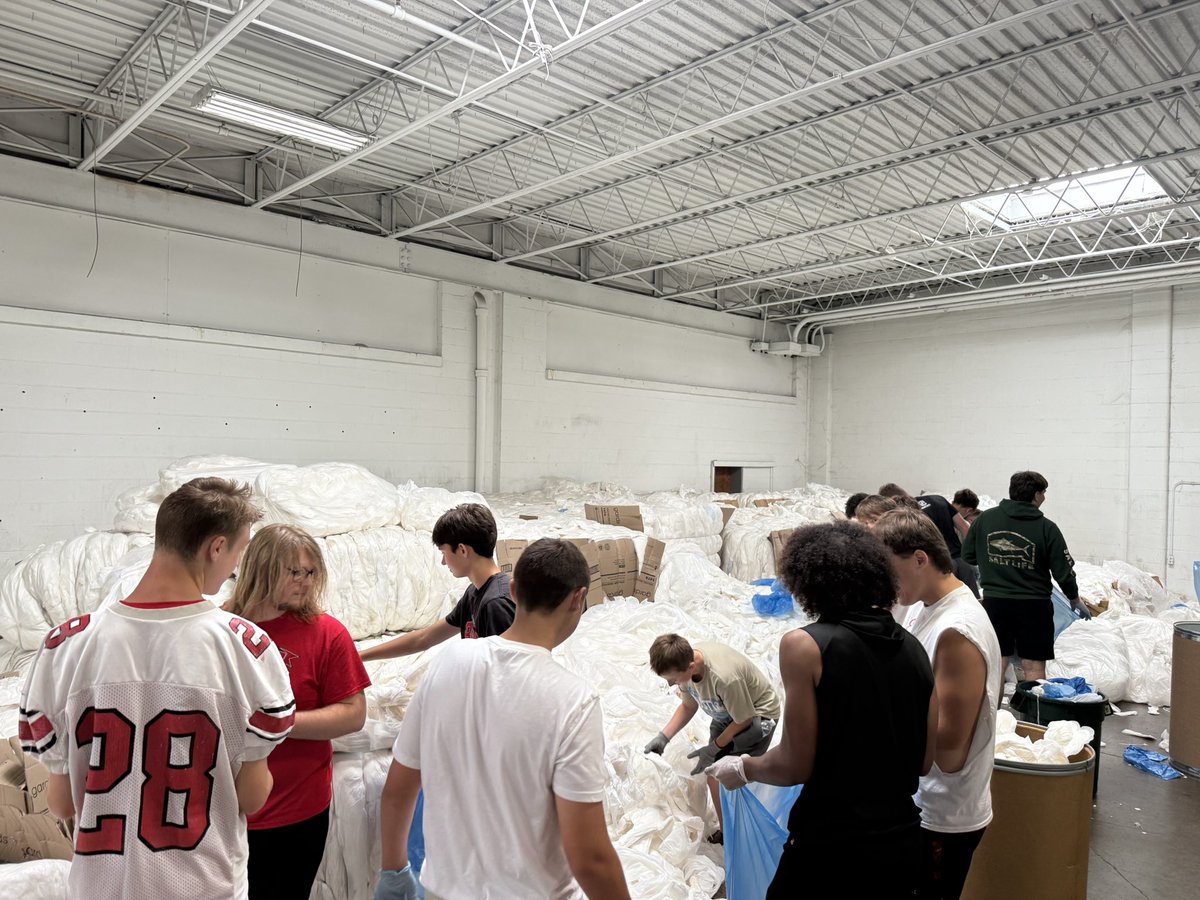 Brian Pitzer (@brianpitzerii) on Twitter photo ELITE job by our <a href="/NRHSFootball_/">New Richmond Football</a> Team yesterday crushing it <a href="/M25M_org/">Matthew 25: Ministries</a>
Be Elite Socially:
#2 Serve & Give
#BeElite | #NRLionsFB
<a href="/NREVSD/">New Richmond EVSD</a> ELITE job by our <a href="/NRHSFootball_/">New Richmond Football</a> Team yesterday crushing it <a href="/M25M_org/">Matthew 25: Ministries</a>
Be Elite Socially:
#2 Serve & Give
#BeElite | #NRLionsFB
<a href="/NREVSD/">New Richmond EVSD</a>
