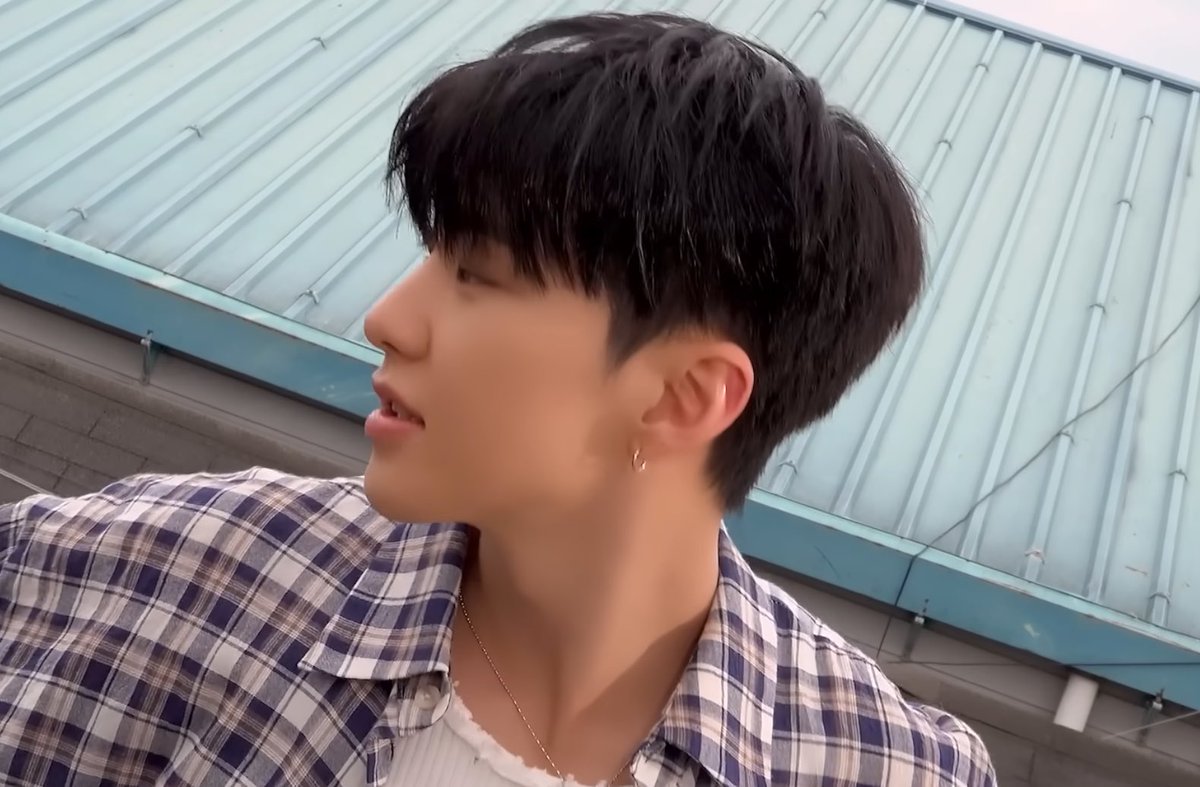 wonubliss's tweet photo. hoshi’s side pf 🖤 https://t.co/t91uB5GsH2